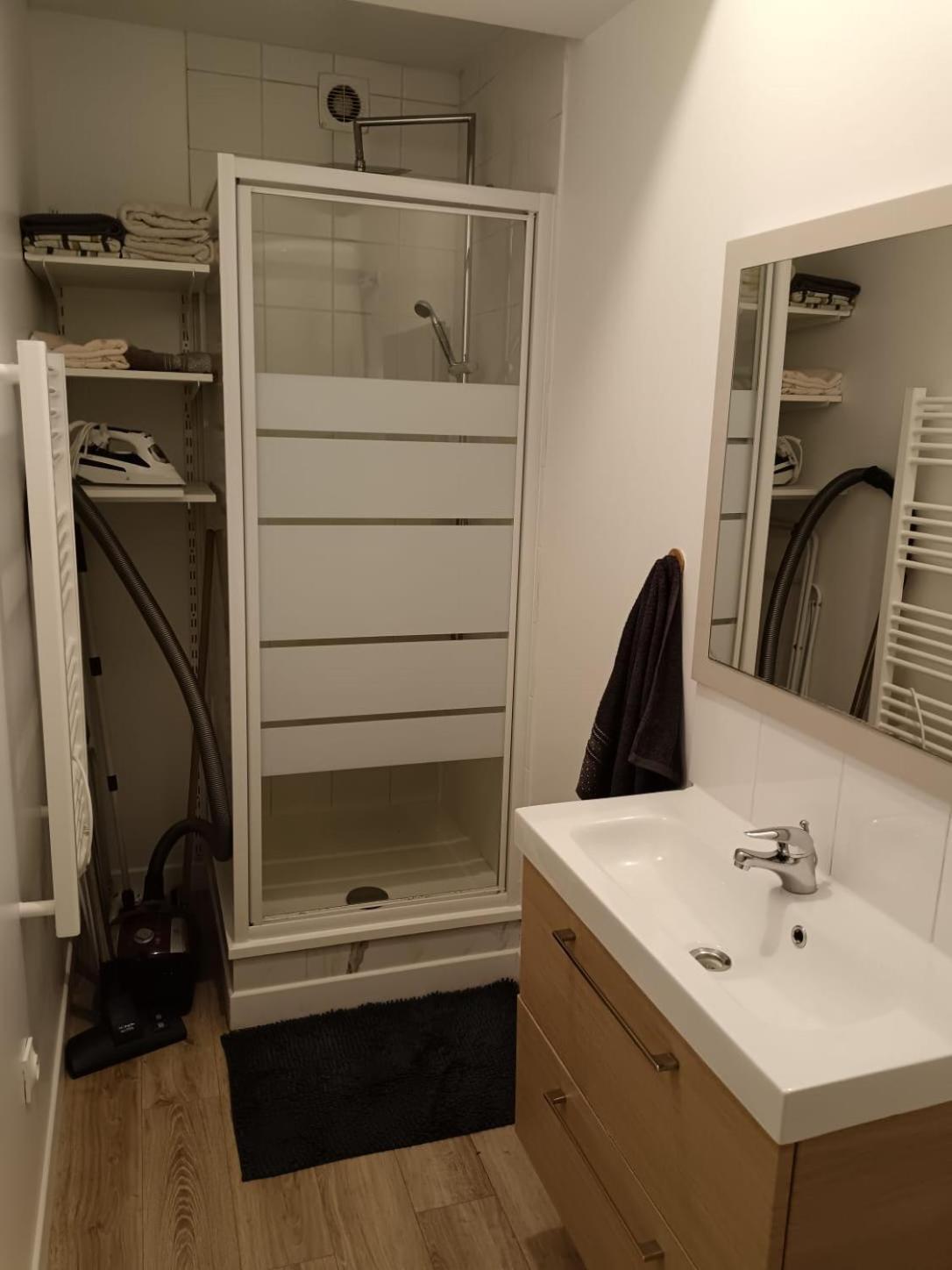 Appartement T2 Prive Proche Gare Marseille Eksteriør bilde