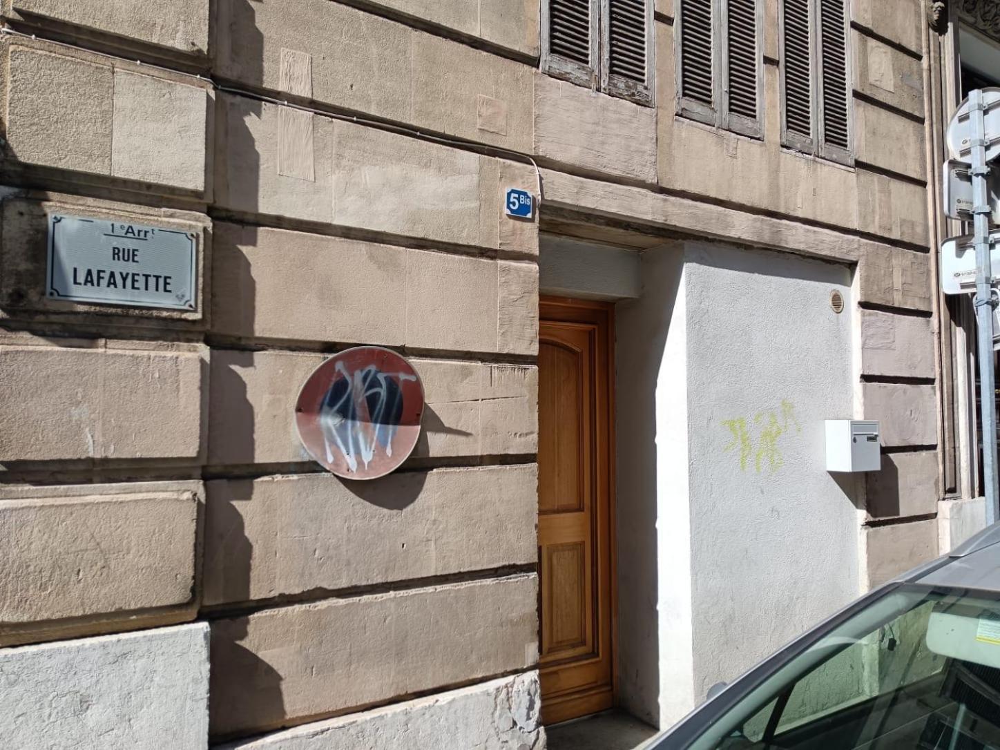 Appartement T2 Prive Proche Gare Marseille Eksteriør bilde